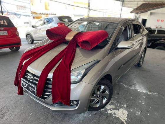 HYUNDAI HB20S 1.6 COMFORT PLUS 16V FLEX 4P MANUAL
